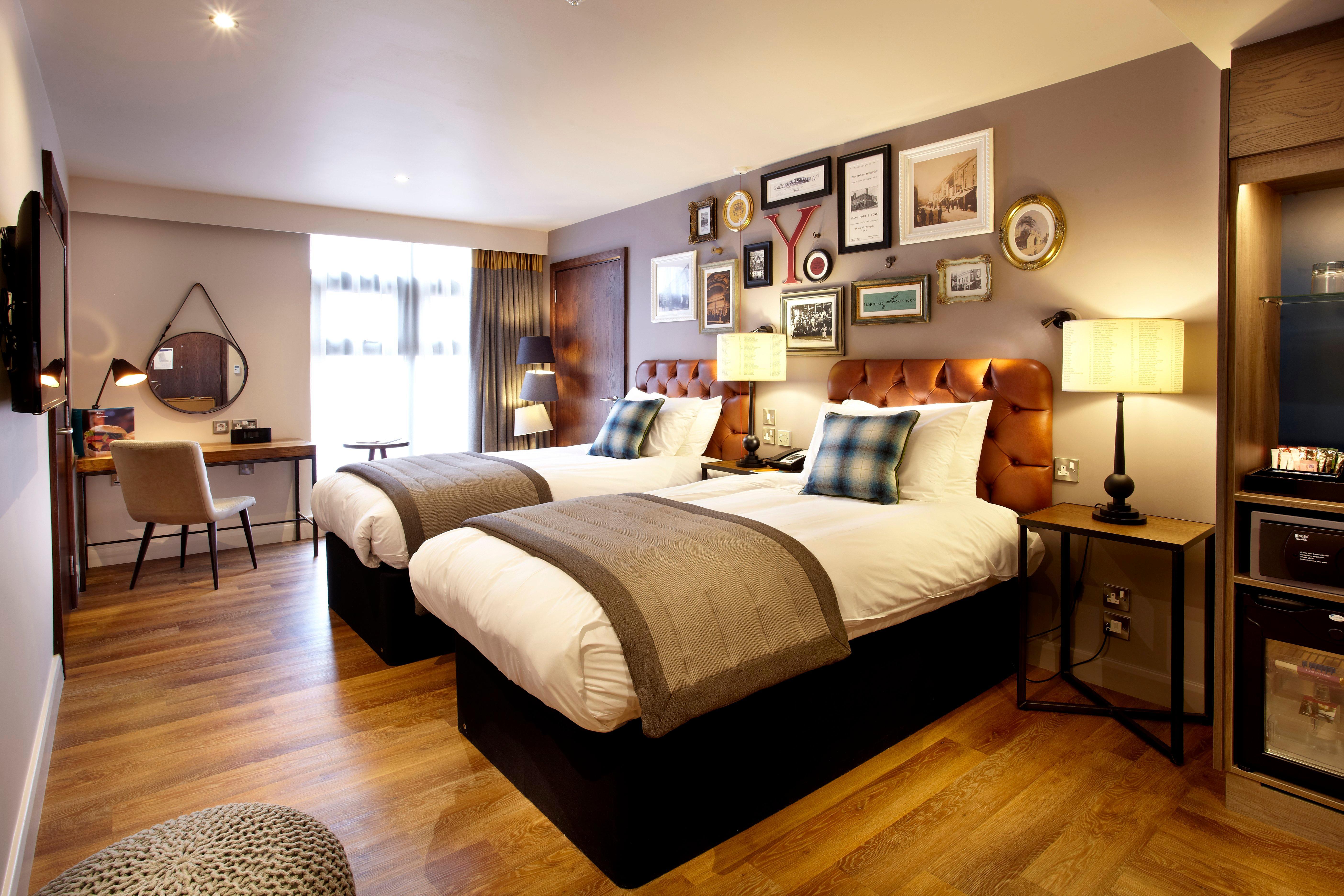 Hotel Indigo York By Ihg Экстерьер фото